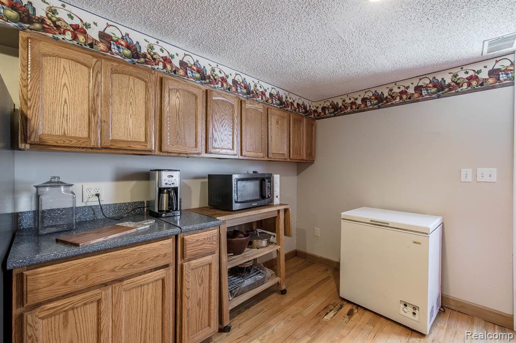 3971 S Shore Drive, Lapeer, MI 48446 — Photo 39
