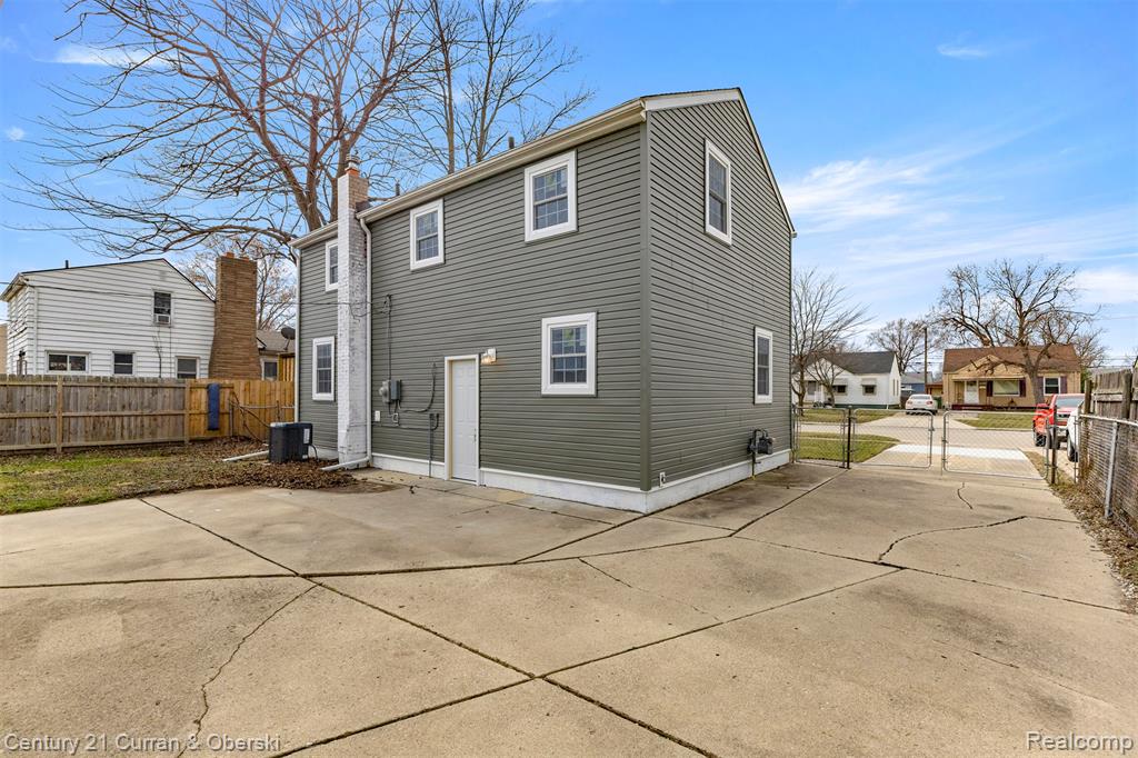 13367 Fordline Street, Southgate, MI 48195 — Photo 29