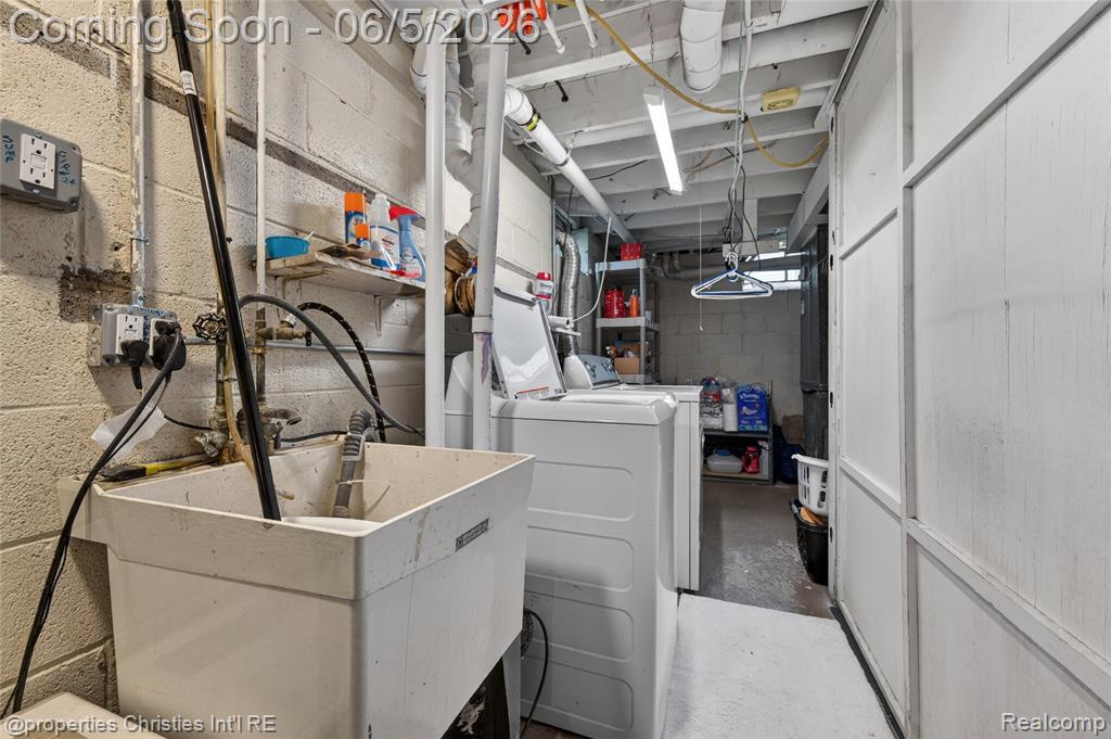 475 Henley Drive, Bloomfield Hills, MI 48304 — Photo 31