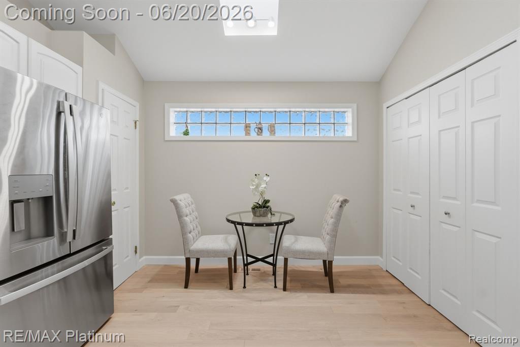814 Whisperwood Drive, Fenton, MI 48430 — Photo 8
