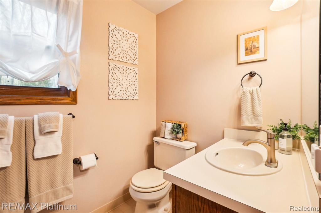 3380 W COHOCTAH Road, Fowlerville, MI 48836 — Photo 17