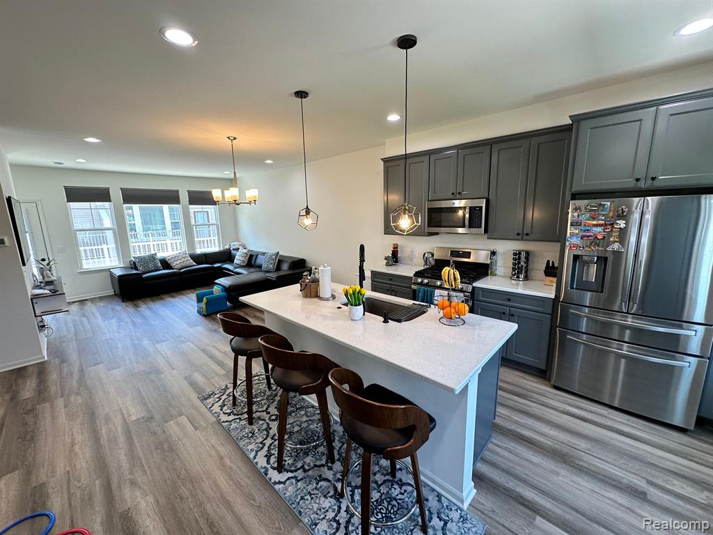 127 MONUMENT Lane, Wixom, MI — Photo 6