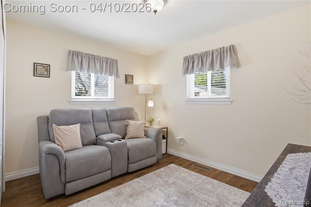 30725 Whittier Avenue, Madison Heights, MI 48071 — Photo 22