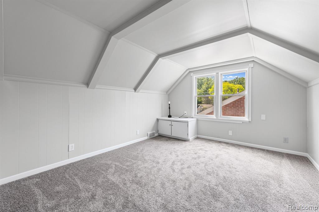 20700 Damman Street, Harper Woods, MI 48225 — Photo 22