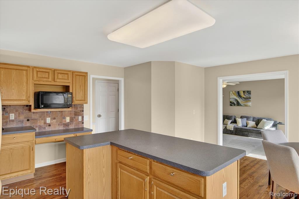 8068 Creek Bend Drive, Ypsilanti, MI 48197 — Photo 26