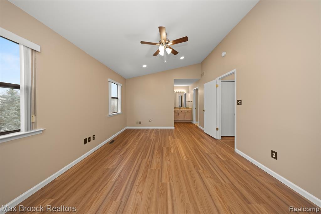 5605 DRAKE HOLLOW Drive W, West Bloomfield, MI — Photo 27