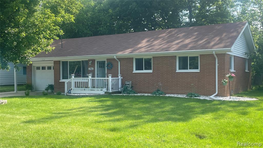2966 Burlington Drive, Buena Vista, MI 48601 — Photo 2