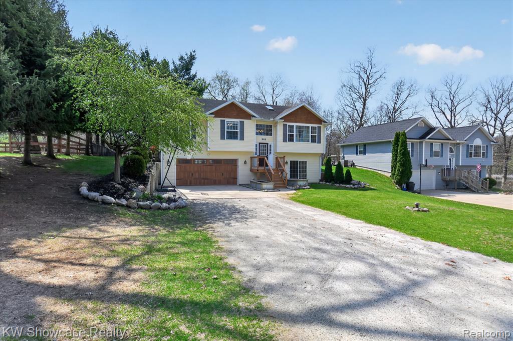662 Tierney Avenue, Highland, MI 48356 — Photo 47