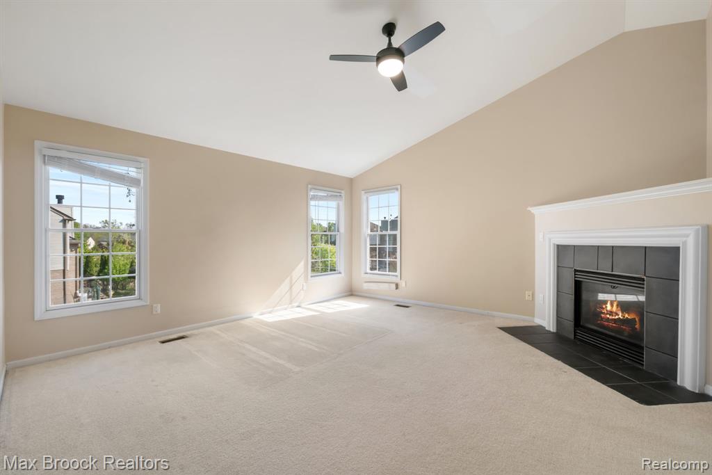 7657 Windgate Circle, West Bloomfield, MI 48323 — Photo 35