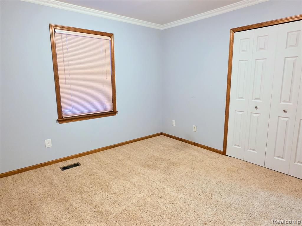 819 Meadow Drive, Davison, MI 48423 — Photo 13
