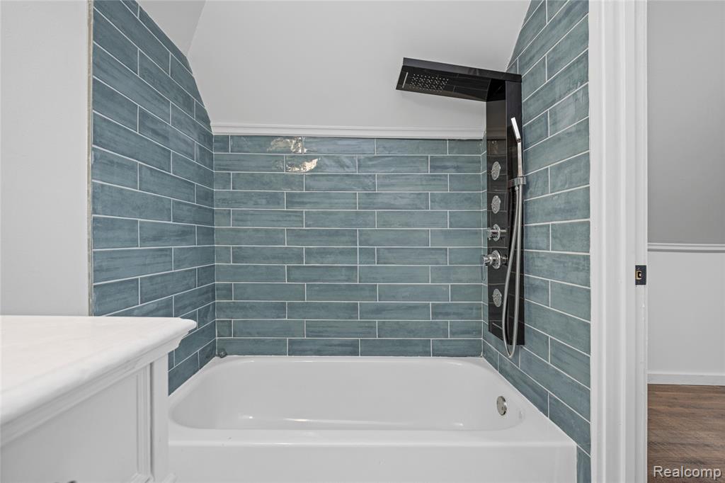3251 Calvert Street, Detroit, MI 48206 — Photo 62