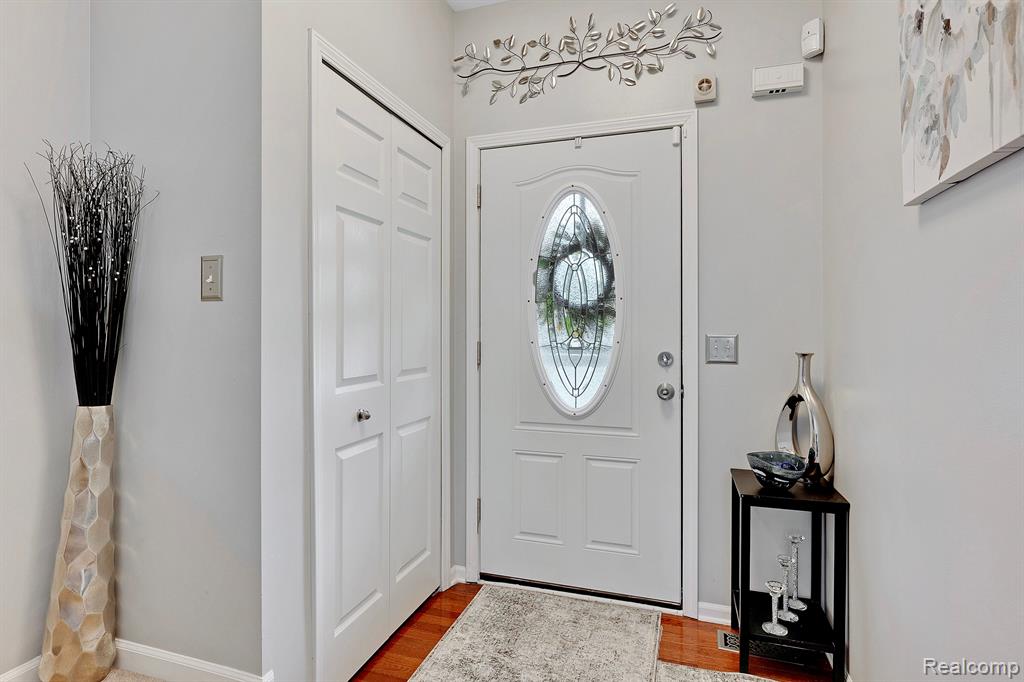 28285 COTTAGE Lane, New Hudson, MI 48165 — Photo 12