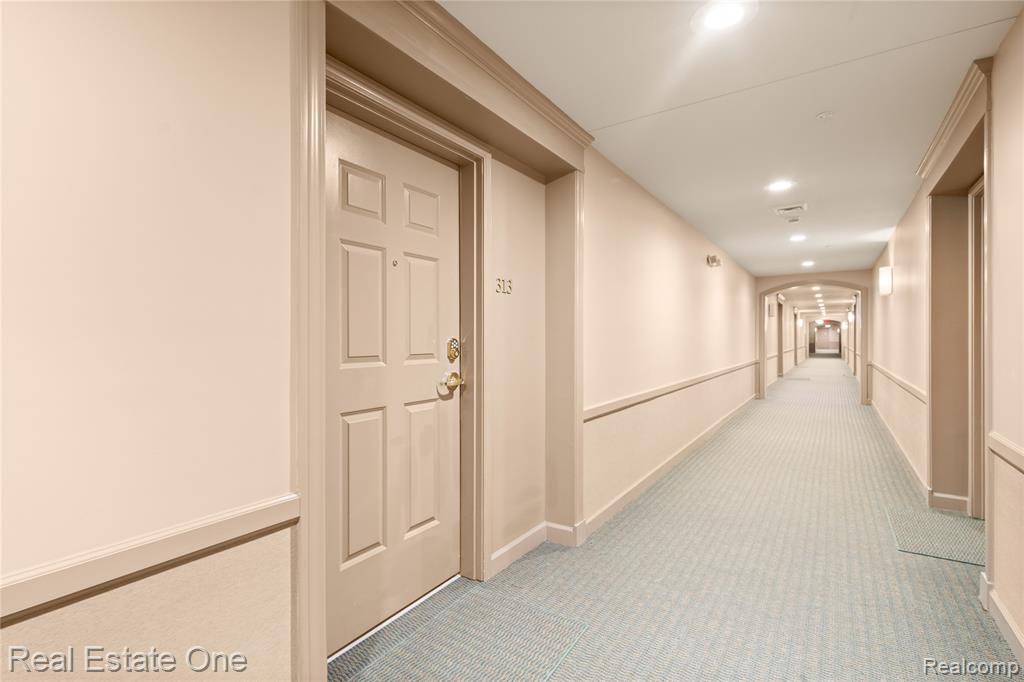 220 MAC Avenue, 313, East Lansing, MI 48823 — Photo 5