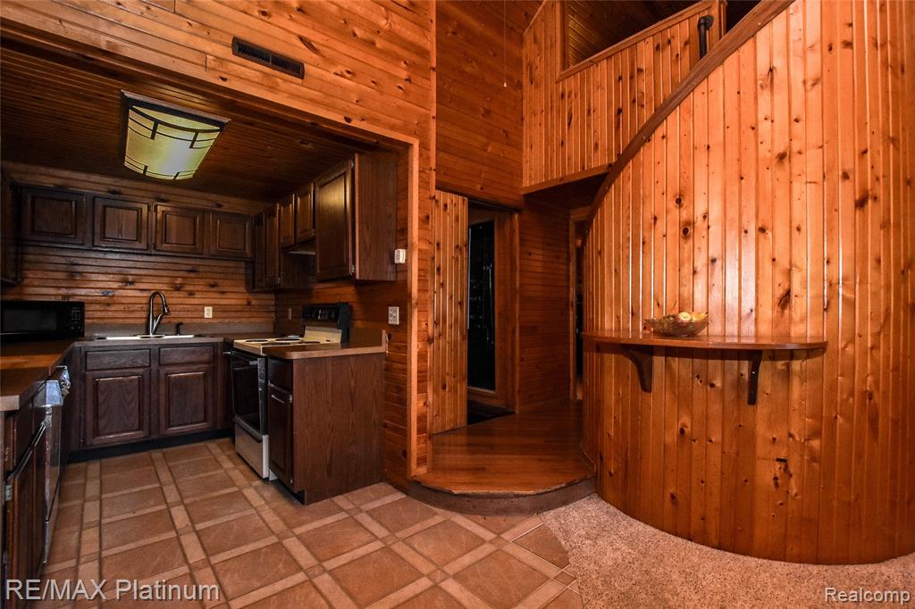 5160 Fenton Road, Fenton, MI 48430 — Photo 42