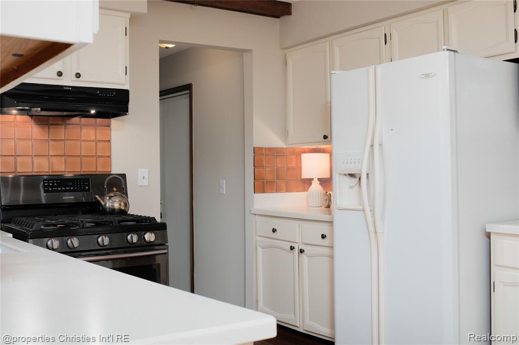 42559 Steepleview Street, Northville, MI 48168 — Photo 17