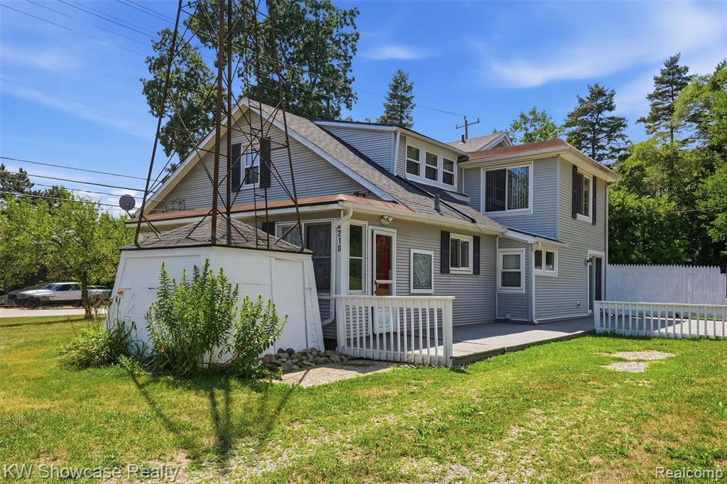 2220 Wixom Road - Photo 4