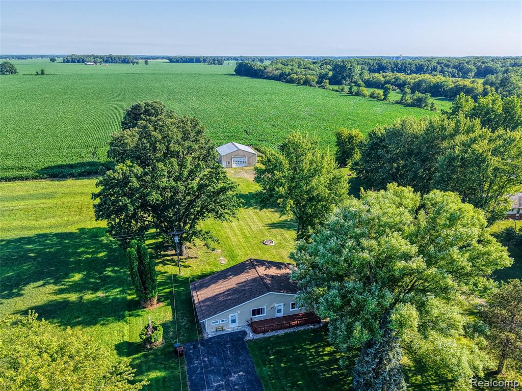 4000 E Frost Road, Webberville, MI 48892 — front exterior