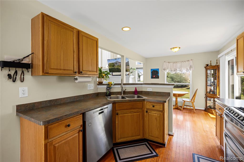 15005 Wildbrook Drive, Van Buren, MI 48111 — Photo 14