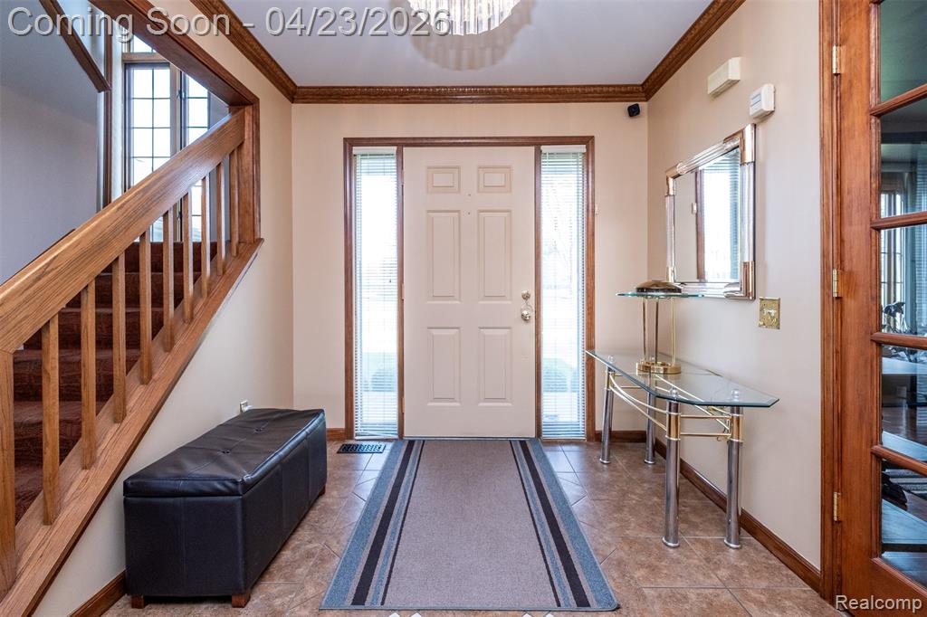 6701 Sun Valley Drive, Clarkston, MI 48348 — Photo 3