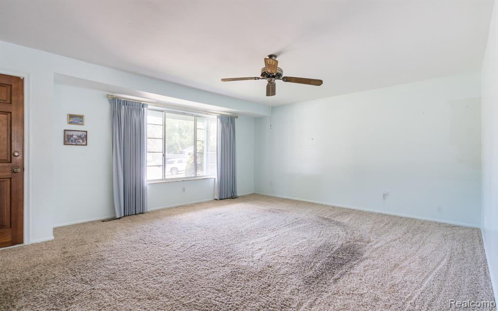 6157 Coventry Drive, Swartz Creek, MI 48473 — Photo 8