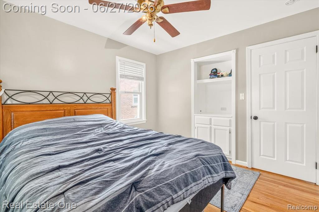 9900 Brookfield Street, Livonia, MI 48150 — Photo 33