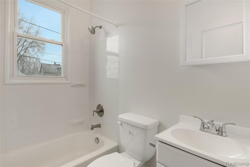 8451 Navy Street, Detroit, MI 48209 — Photo 9