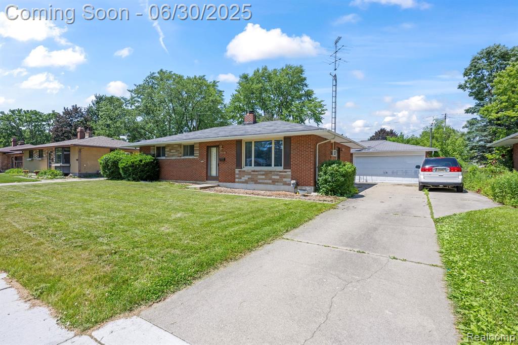5135 Durwood Drive, Swartz Creek, MI 48473 — Photo 3