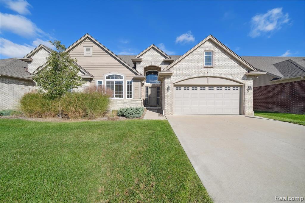 5121 HAWKSEYE Trace, Warren, MI 48092 — Photo 3