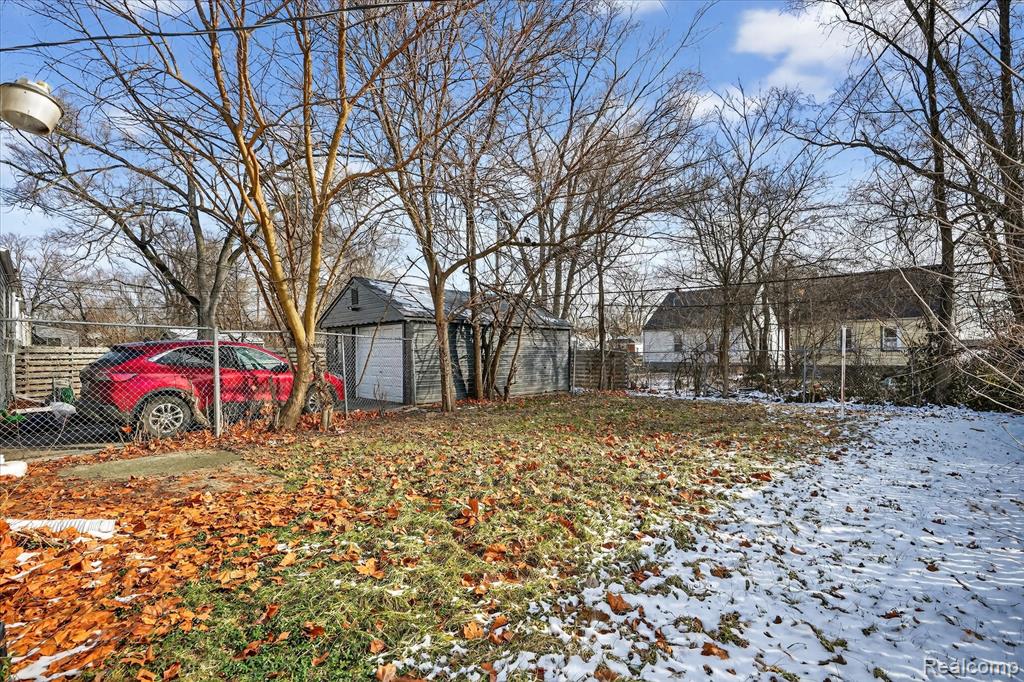 9178 Sussex Street, Detroit, MI 48228 — Photo 33