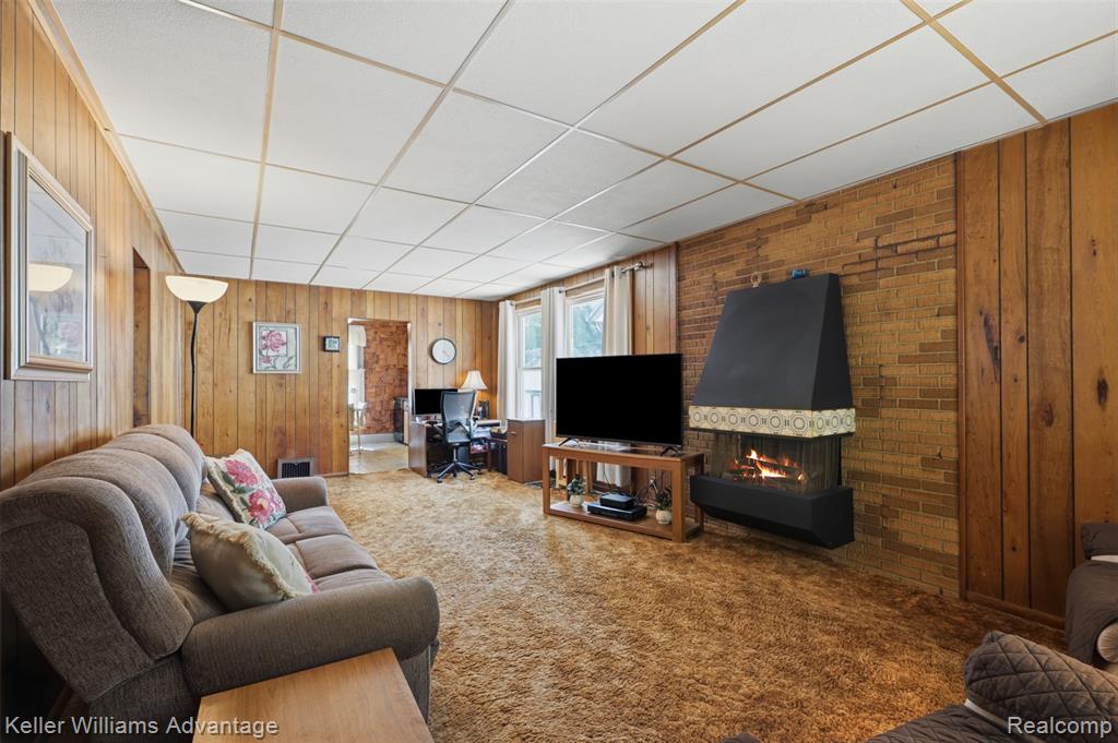 4218 Huron Street, Dearborn Heights, MI 48125 — Photo 4