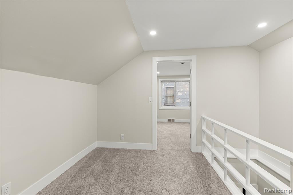 8900 Asbury Park, Detroit, MI 48228 — Photo 26