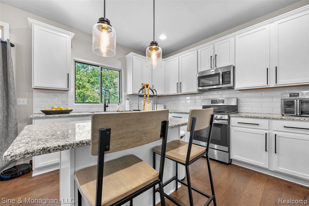 5401 Aberdeen Court, Clarkston, MI 48348 — Photo 15