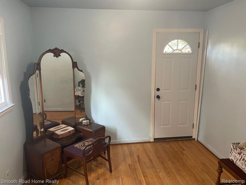 864 Buckingham Avenue, Lincoln Park, MI 48146 — Photo 9
