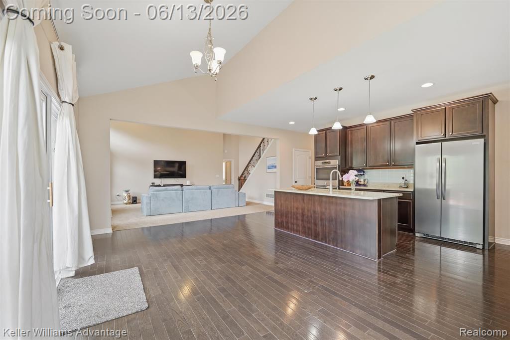 23740 Stoneleigh Drive, South Lyon, MI 48178 — Photo 22