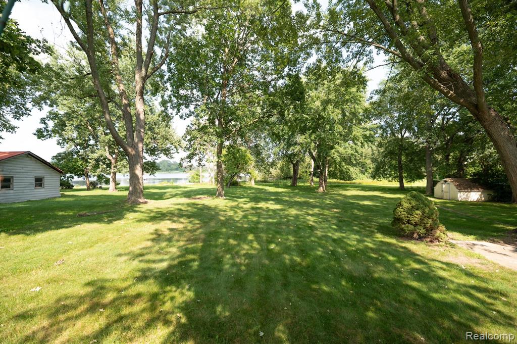 880 Bay Street, Pontiac, MI 48342 — Photo 5
