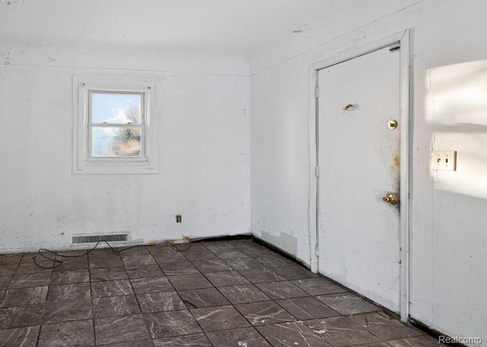 3810 Janes Road, Saginaw, MI 48601 — Photo 5