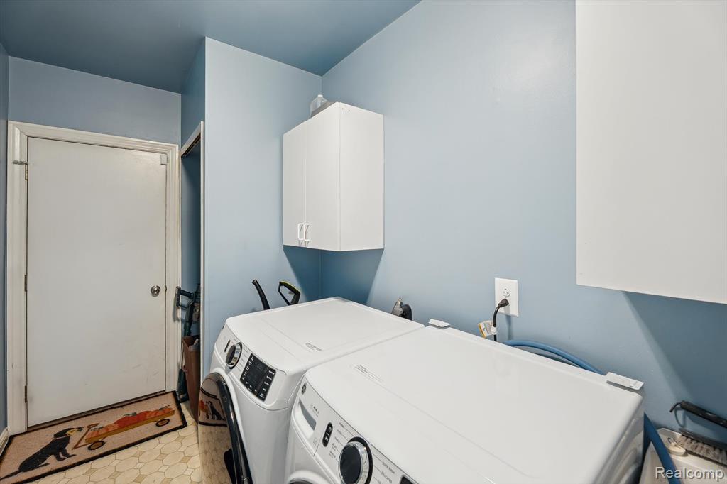 6900 Woonsocket Street, Canton, MI 48187 — Photo 19