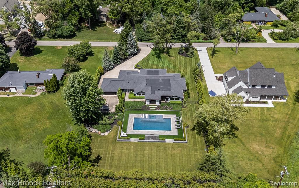 7400 Parkstone Lane, Bloomfield Hills, MI 48301 — Photo 80