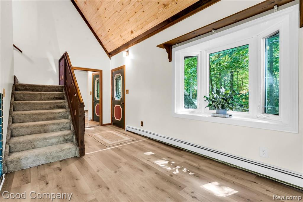8569 Stonegate Drive, Northville, MI 48168 — Photo 4