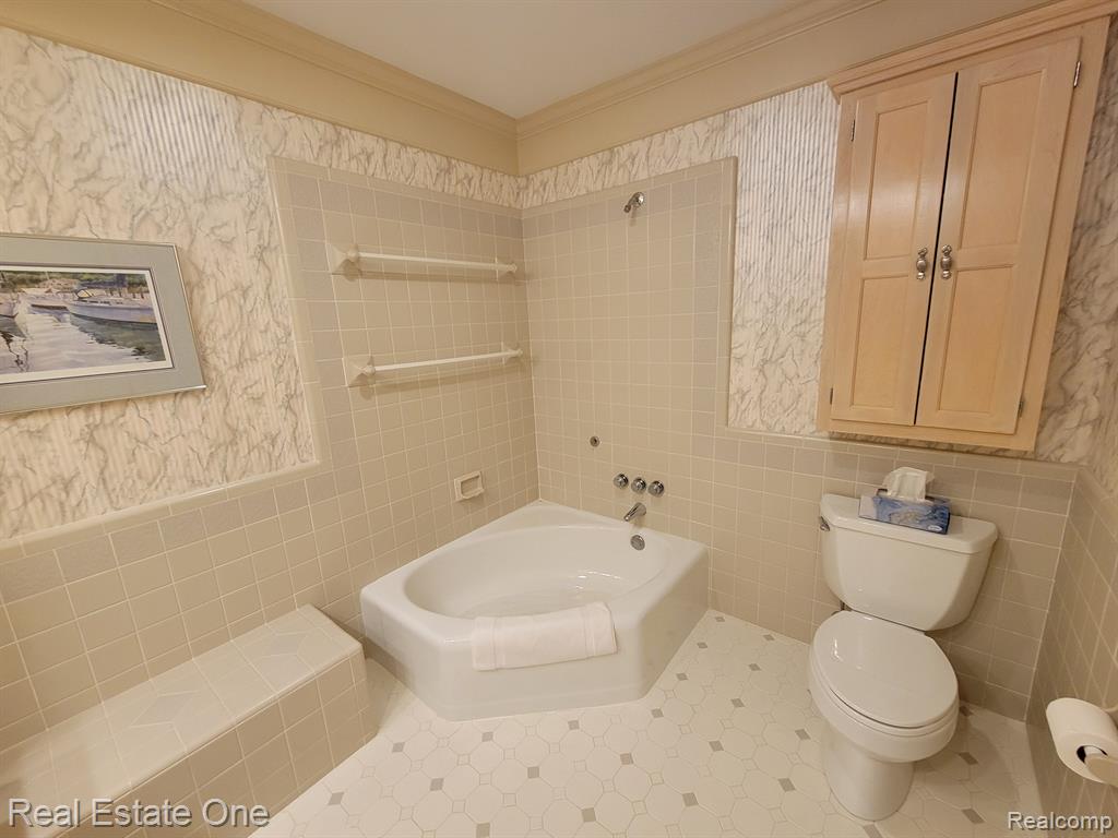 4015 Mar Moor Drive, Lansing, MI 48917 — Photo 37