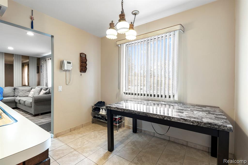 4135 NORBERT Avenue, Warren, MI 48091 — Photo 9
