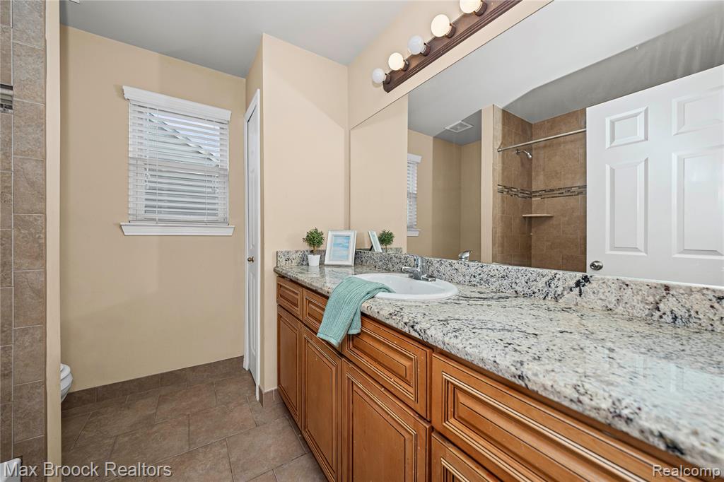 5142 Trailwood Lane, Warren, MI 48092 — Photo 28