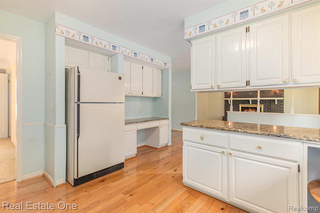 4255 Petrel Court, Highland, MI — Photo 15