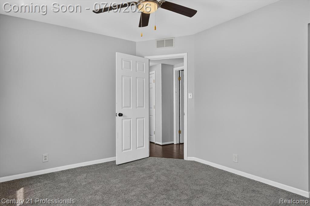 648 Newport Road, Carleton, MI 48117 — Photo 27