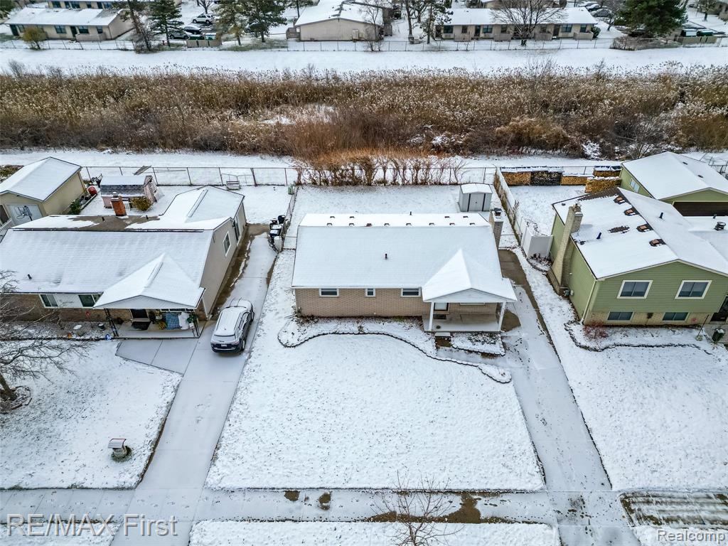 41498 Harvard Drive, Sterling Heights, MI 48313 — Photo 2