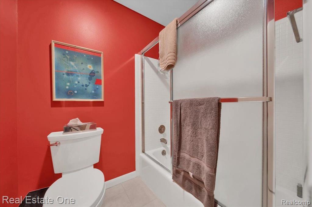 4406 KNIGHTSBRIDGE Lane, West Bloomfield, MI 48323 — Photo 20