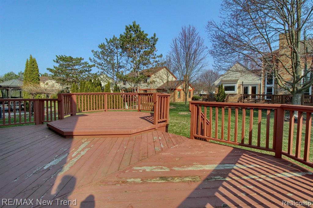 45331 COURTVIEW Trail, Novi, MI — Photo 29