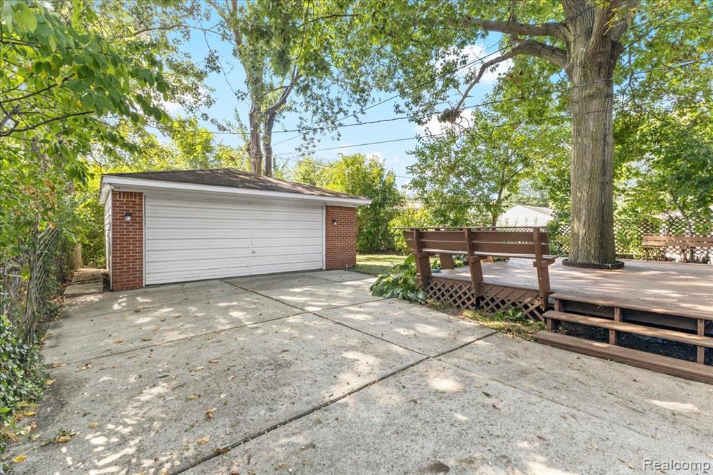 407 Jeffrey Avenue, Royal Oak, MI 48073 — Photo 27