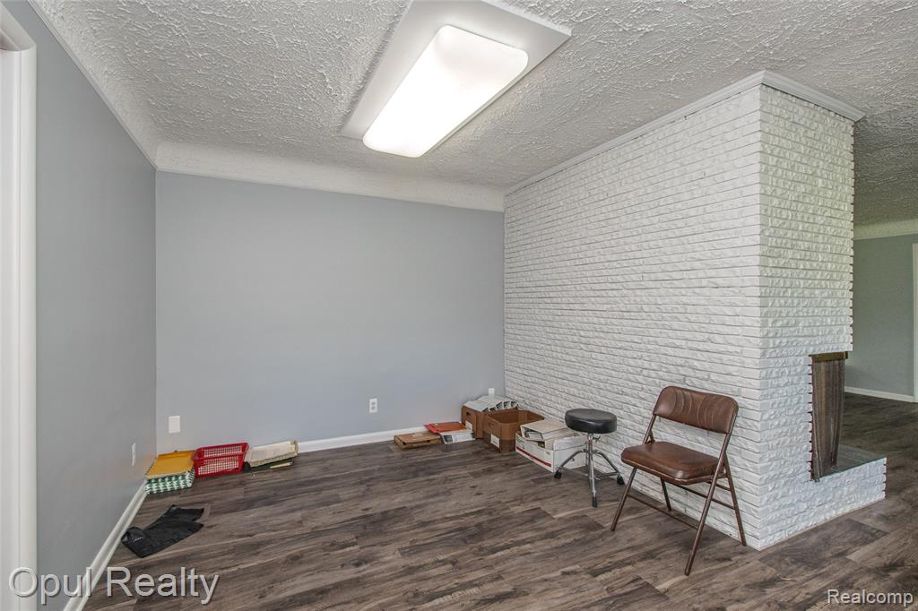 6455 Norham Road, Bloomfield Hills, MI 48301 — Photo 41