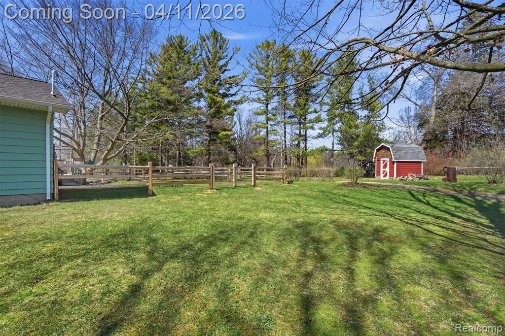 8520 Pontiac Trail, South Lyon, MI 48178 — Photo 32